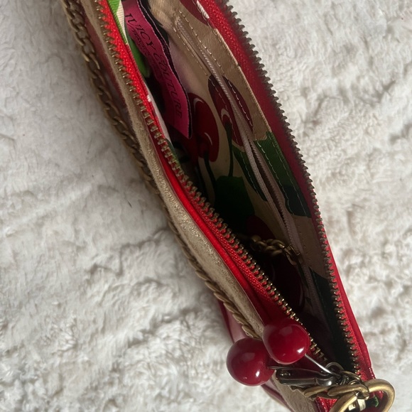Juicy Couture Red and Cream Clutch - Picture 3 of 4